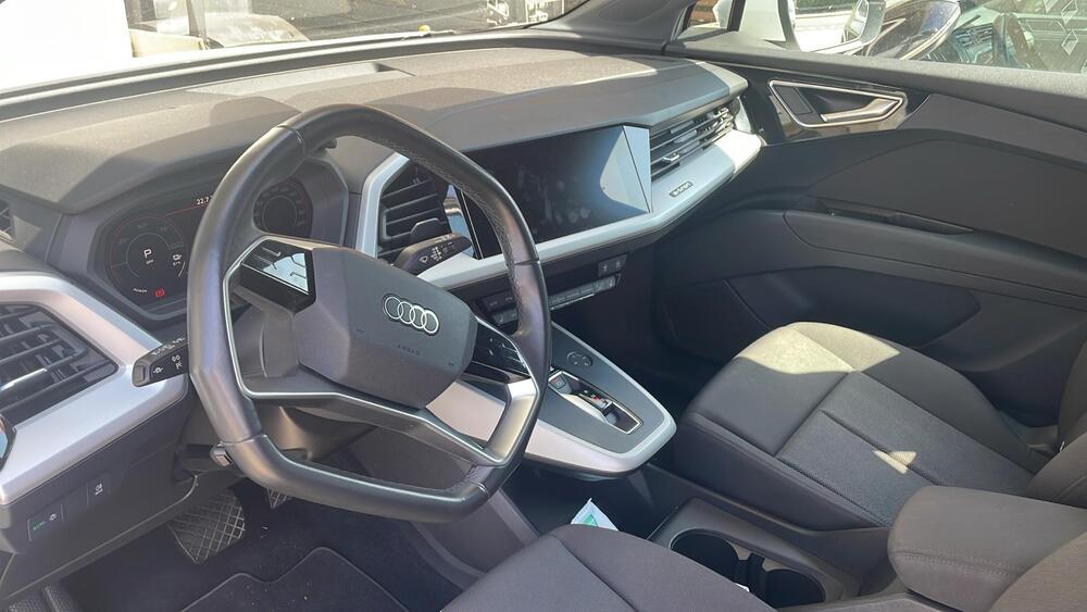 AUDI Q4 E-TRON 40 E-TRON BUSINESS ADVANCED